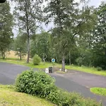 Srni- Cerveny Byt/ Dvojdomek U Vydra 公寓 *