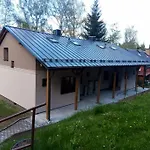 아파트 Srni- Cerveny Byt/ Dvojdomek U Vydra