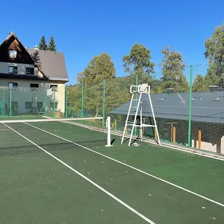 Srní- červený Byt/ Dvojdomek U Vydra