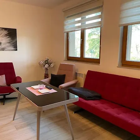 Srní- červený Byt/ Dvojdomek U Vydra Apartamento Srní