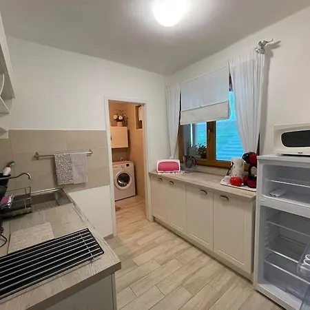 Srní- červený Byt/ Dvojdomek U Vydra Apartamento *