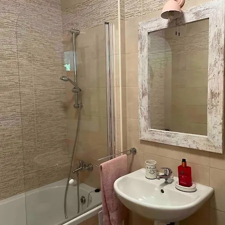 Srní- červený Byt/ Dvojdomek U Vydra Apartamento